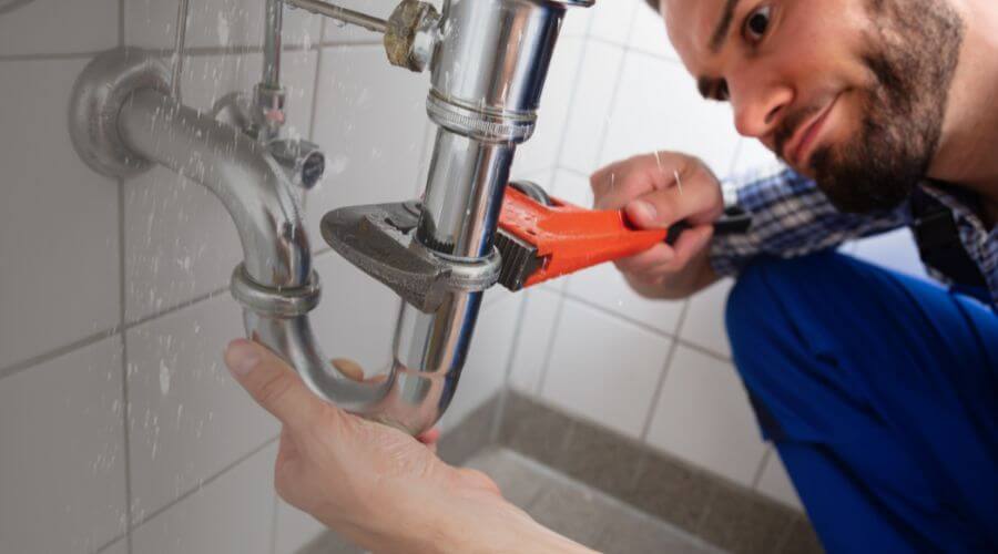 Professional same day plumber services in Keenes, IL